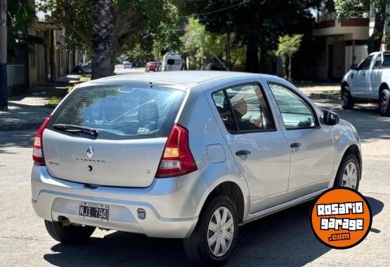 Autos - Renault 2013 2013 GNC 140000Km - En Venta