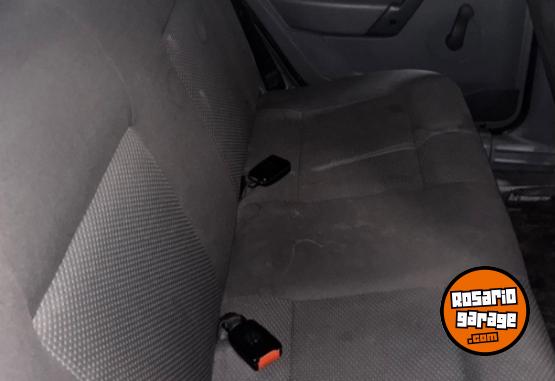 Autos - Volkswagen Gol 2011 GNC 220000Km - En Venta
