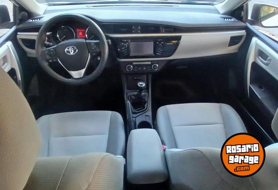 Autos - Toyota Corolla XEI 2015 Nafta 120000Km - En Venta