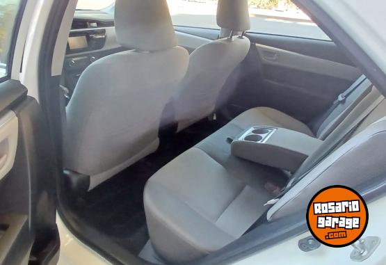 Autos - Toyota Corolla XEI 2015 Nafta 120000Km - En Venta