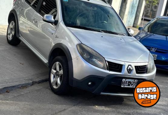 Autos - Renault Sandero stway 2010 Nafta 120000Km - En Venta