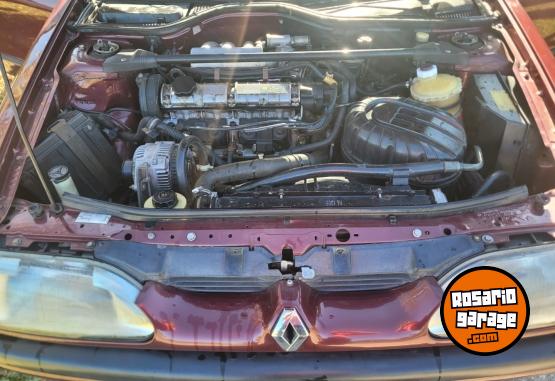 Autos - Renault 19 1996 Nafta 245000Km - En Venta