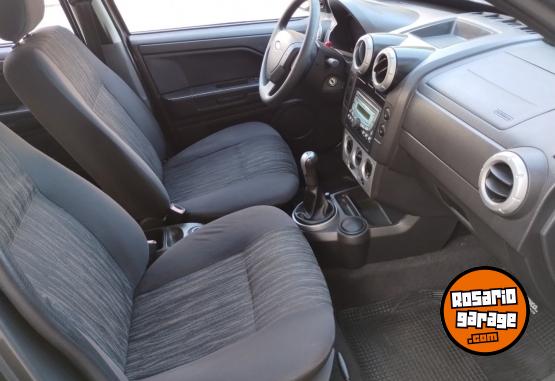 Autos - Ford ECOSPORT XLS 1.6N 2010 GNC 120000Km - En Venta
