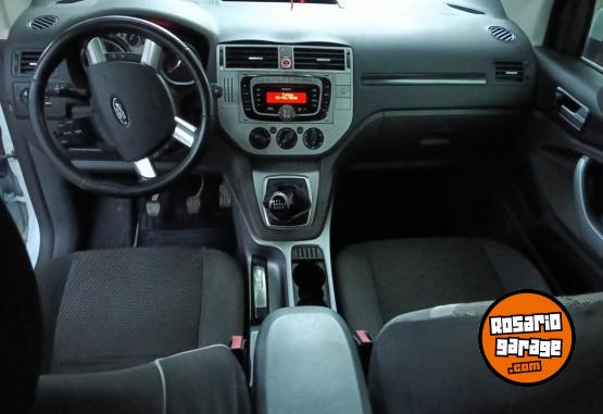 Camionetas - Ford Kuga trend 2012 Nafta 134000Km - En Venta
