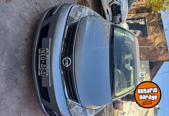 Autos - Nissan Tiida 2014 Nafta 230000Km - En Venta