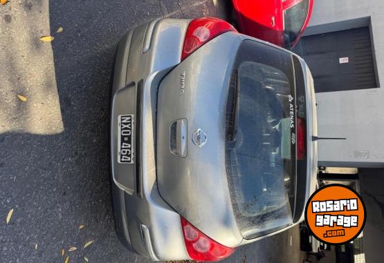 Autos - Nissan Tiida 2014 Nafta 230000Km - En Venta