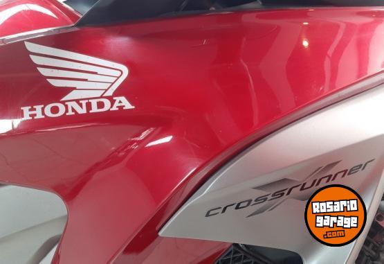 Motos - Honda Crossrunner - VFR 800X 2011 Nafta 28000Km - En Venta