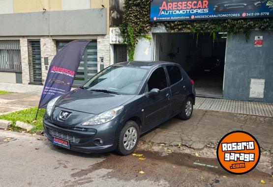 Autos - Peugeot 207 2010 Diesel 156000Km - En Venta