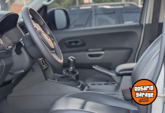 Camionetas - Volkswagen Amarok 2022 Diesel 45000Km - En Venta