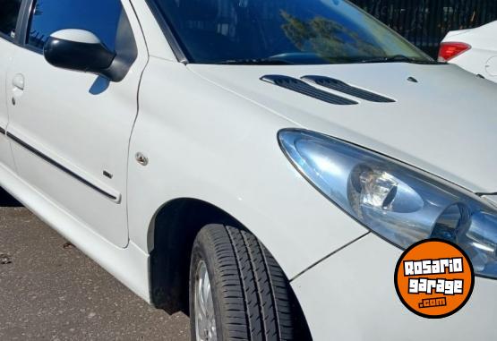 Autos - Peugeot 207 2011 Diesel 120000Km - En Venta
