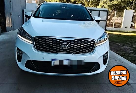 Camionetas - Kia SORENTO CRDI GT LINE 2020 Diesel 94000Km - En Venta