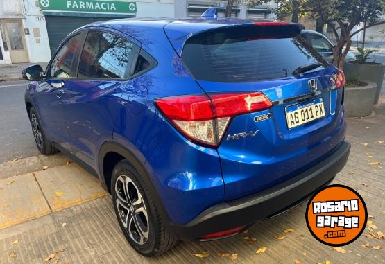 Autos - Honda HRV 2023 Nafta 25000Km - En Venta