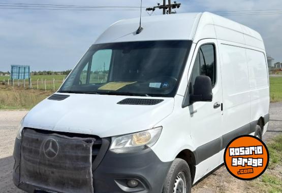 Utilitarios - Mercedes Benz Sprinter 416 furg�n TE 2021 Diesel 395000Km - En Venta