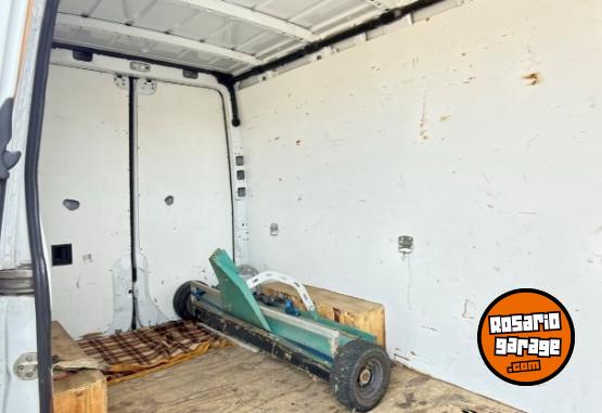 Utilitarios - Mercedes Benz Sprinter 416 furg�n TE 2021 Diesel 395000Km - En Venta