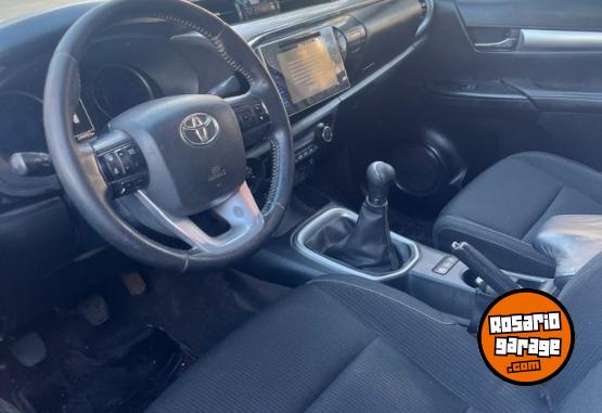 Autos - Toyota Toyota Hillux 2.8 TDI SRV 2017 Diesel  - En Venta
