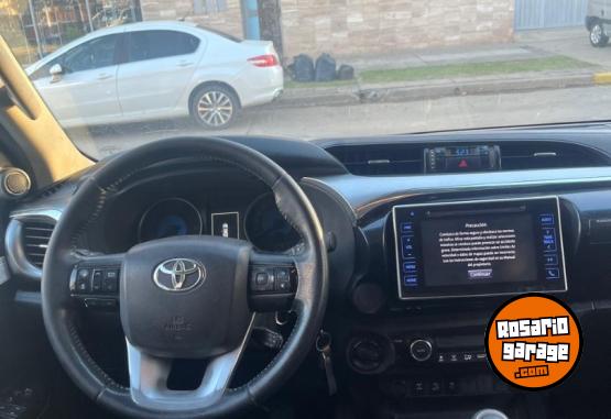 Autos - Toyota Toyota Hillux 2.8 TDI SRV 2017 Diesel  - En Venta