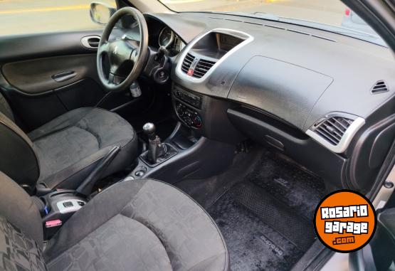 Autos - Peugeot 207xs 2009 Diesel 197000Km - En Venta