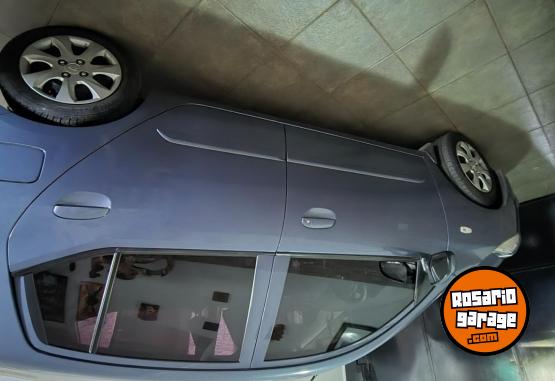Autos - Hyundai I10  Gls 2015 Nafta 37800Km - En Venta