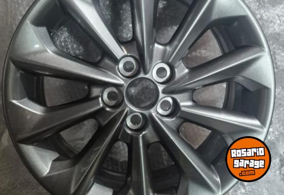 Accesorios para Autos - Llanta Aleacion Toyota Corolla Xli R16 Original - En Venta