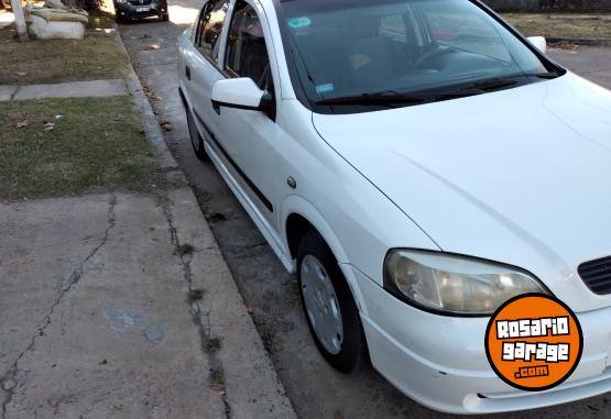 Autos - Chevrolet ASTRA 2001 GNC 190000Km - En Venta