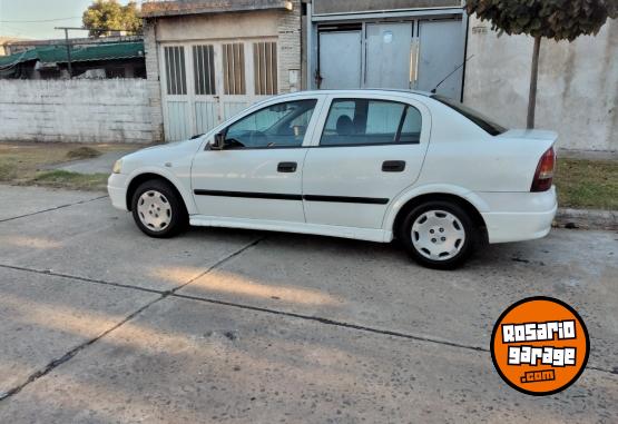 Autos - Chevrolet ASTRA 2001 GNC 190000Km - En Venta