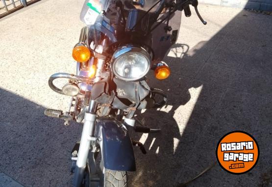 Motos - Mondial Hd 250 2014 Nafta 25459Km - En Venta