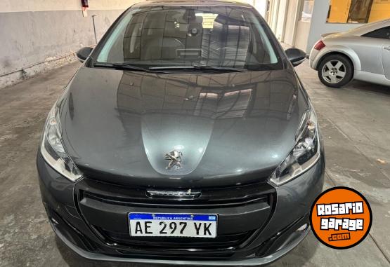Autos - Peugeot 208 2020 Nafta 39000Km - En Venta