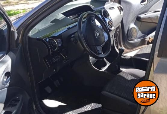 Autos - Toyota ethios 2019 Nafta 62000Km - En Venta