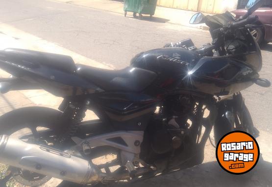 Motos - Bajaj Rouser 2011 Nafta 60000Km - En Venta