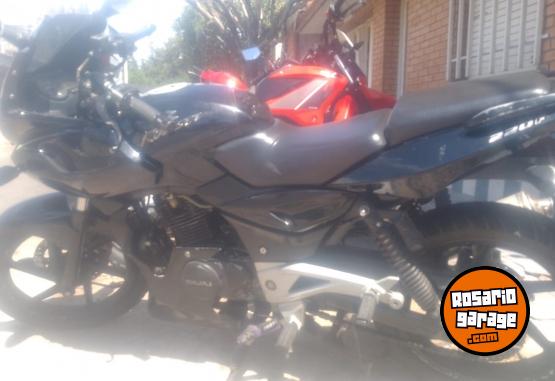 Motos - Bajaj Rouser 2011 Nafta 60000Km - En Venta