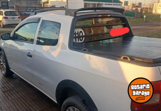 Camionetas - Volkswagen Saveiro 2016 Nafta 140000Km - En Venta