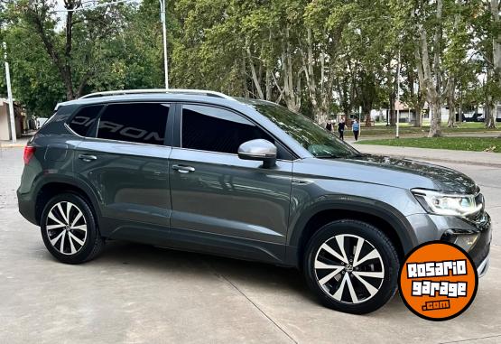 Autos - Volkswagen Taos 2021 Nafta 74000Km - En Venta