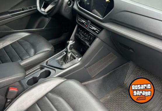 Autos - Volkswagen Taos highline permuto 2021 Nafta 90000Km - En Venta