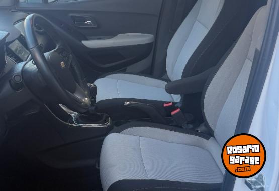 Camionetas - Chevrolet Tracker ltz 2017 GNC 180000Km - En Venta