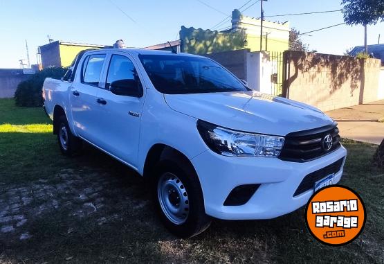 Camionetas - Toyota HILUX 2020 Diesel 130000Km - En Venta