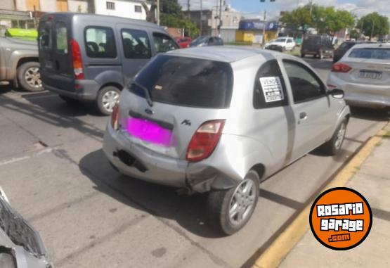 Autos - Ford Plus tattoo 2004 Nafta 206000Km - En Venta