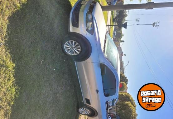 Utilitarios - Volkswagen Saveiro 2014 GNC 155000Km - En Venta