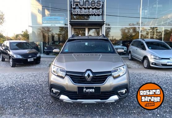 Autos - Renault Sandero 2023 Nafta 33000Km - En Venta