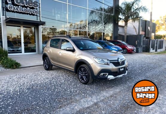 Autos - Renault Sandero 2023 Nafta 33000Km - En Venta