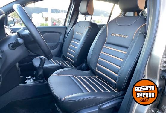 Autos - Renault Sandero 2023 Nafta 33000Km - En Venta