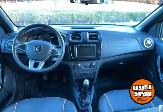 Autos - Renault Sandero 2023 Nafta 33000Km - En Venta