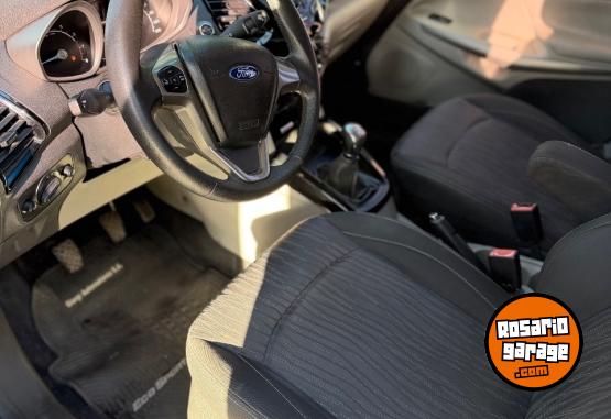 Camionetas - Ford Eco sport titanium 1.6 2015 Nafta 140000Km - En Venta