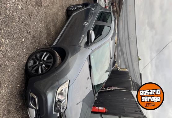 Autos - Renault Sandero intense 2023 Nafta 43000Km - En Venta