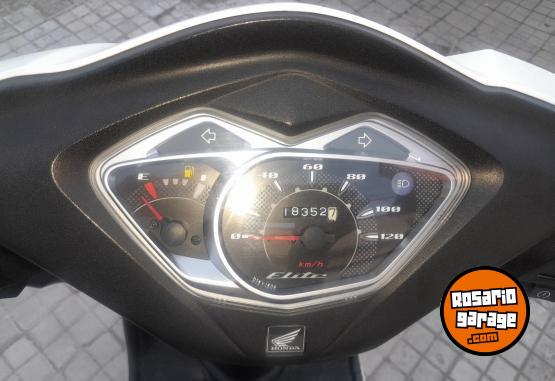Motos - Honda Elite 125 2016 Nafta 18000Km - En Venta
