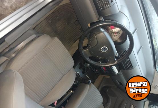 Autos - Volkswagen suran 2008 Nafta 150000Km - En Venta