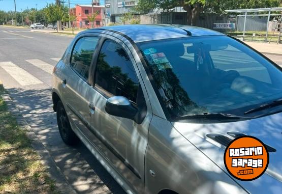 Autos - Peugeot 206 2006 GNC 250000Km - En Venta