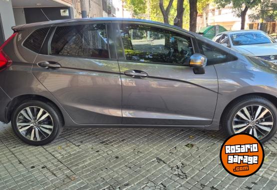 Autos - Honda Fit exl impecable permuto 2017 Nafta 88000Km - En Venta