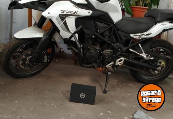 Motos - Benelli TRK 502 2023 Nafta 5000Km - En Venta