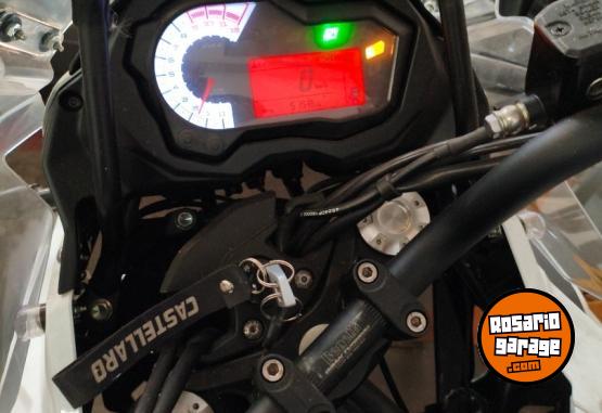Motos - Benelli TRK 502 2023 Nafta 5000Km - En Venta