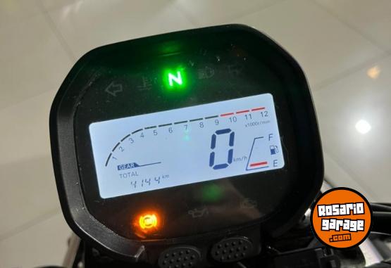 Motos - Voge 300 AC 2023 Nafta 4144Km - En Venta